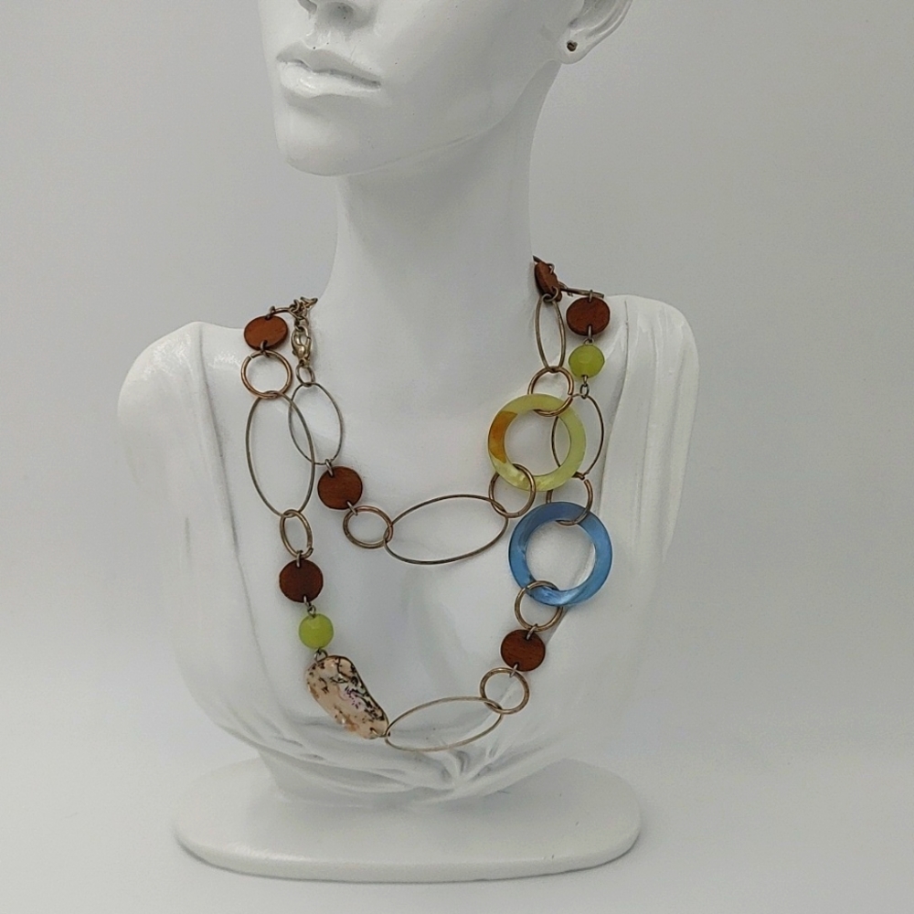 Multicolored necklace
